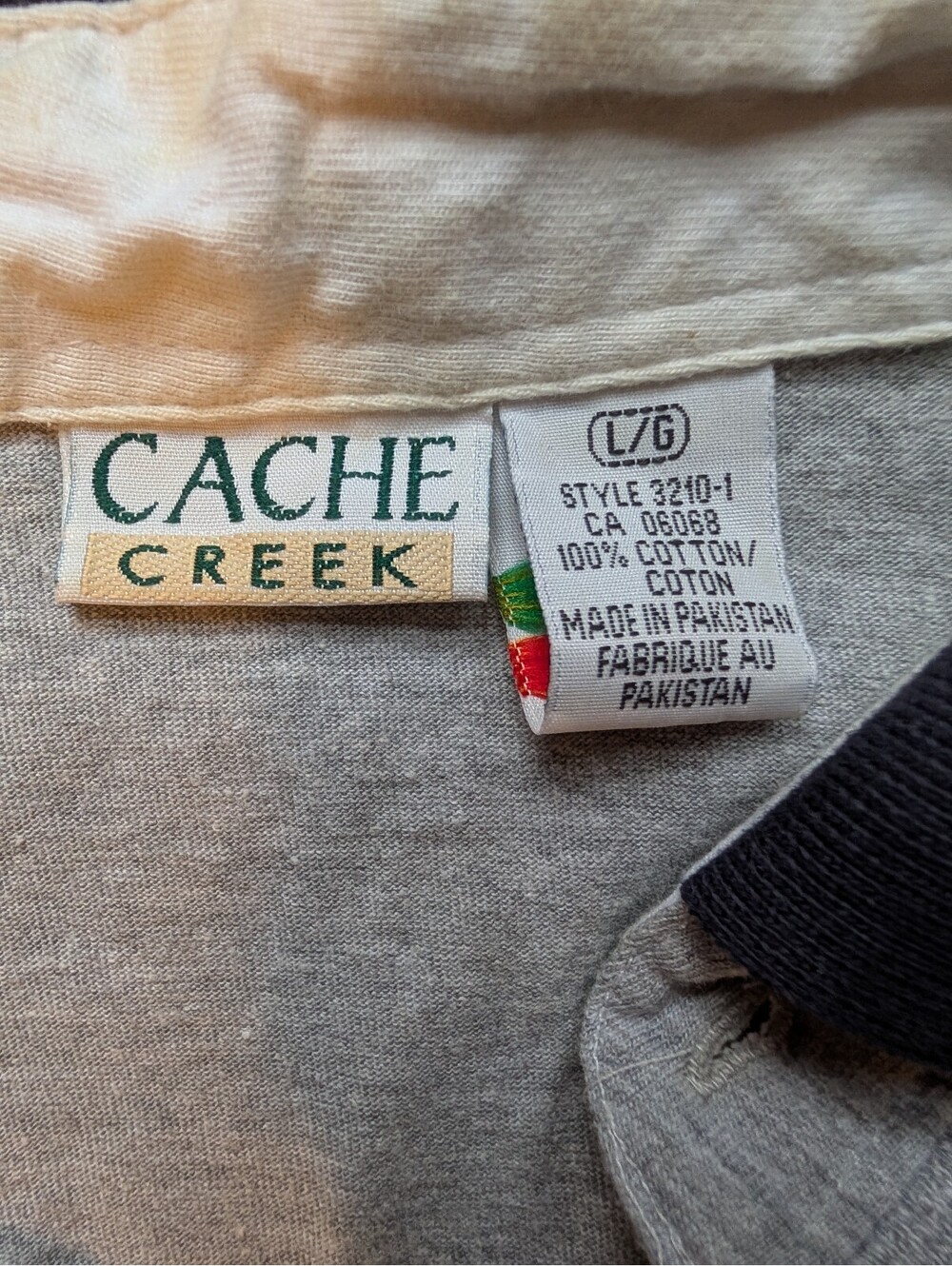 Cache Creek Men’s Polo Shirt – Gray & Navy Blue – Size Large - Picture 2 of 3